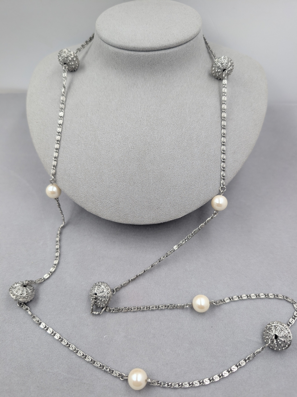 Avon Faux Pearl Ornate Silver Tone Long Station Necklace | M150
